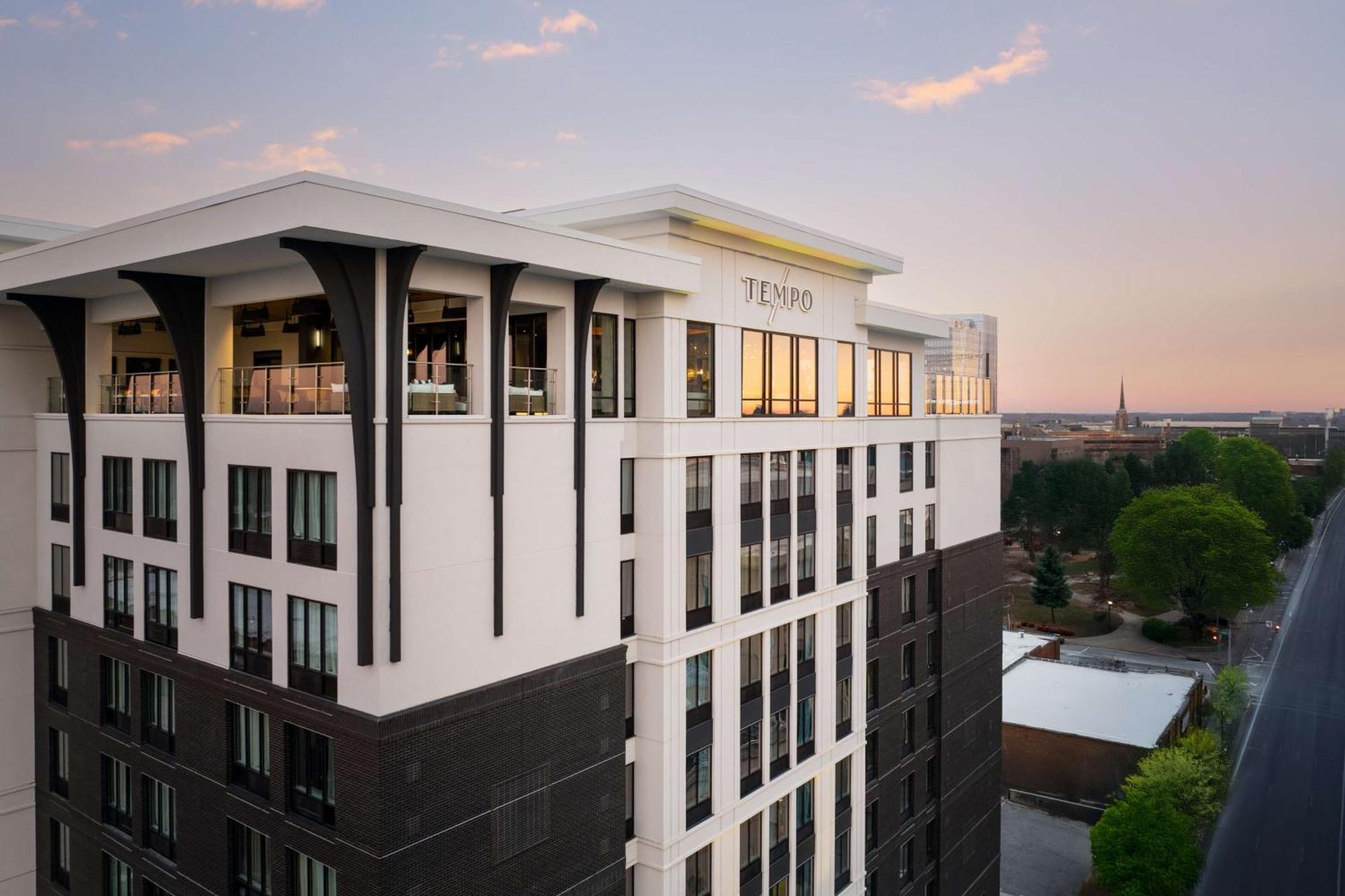 Tempo By Hilton Raleigh Downtown Hotel Екстериор снимка